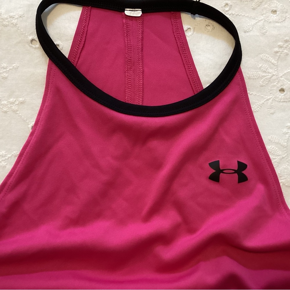 Under Armour Tank Top.  -1